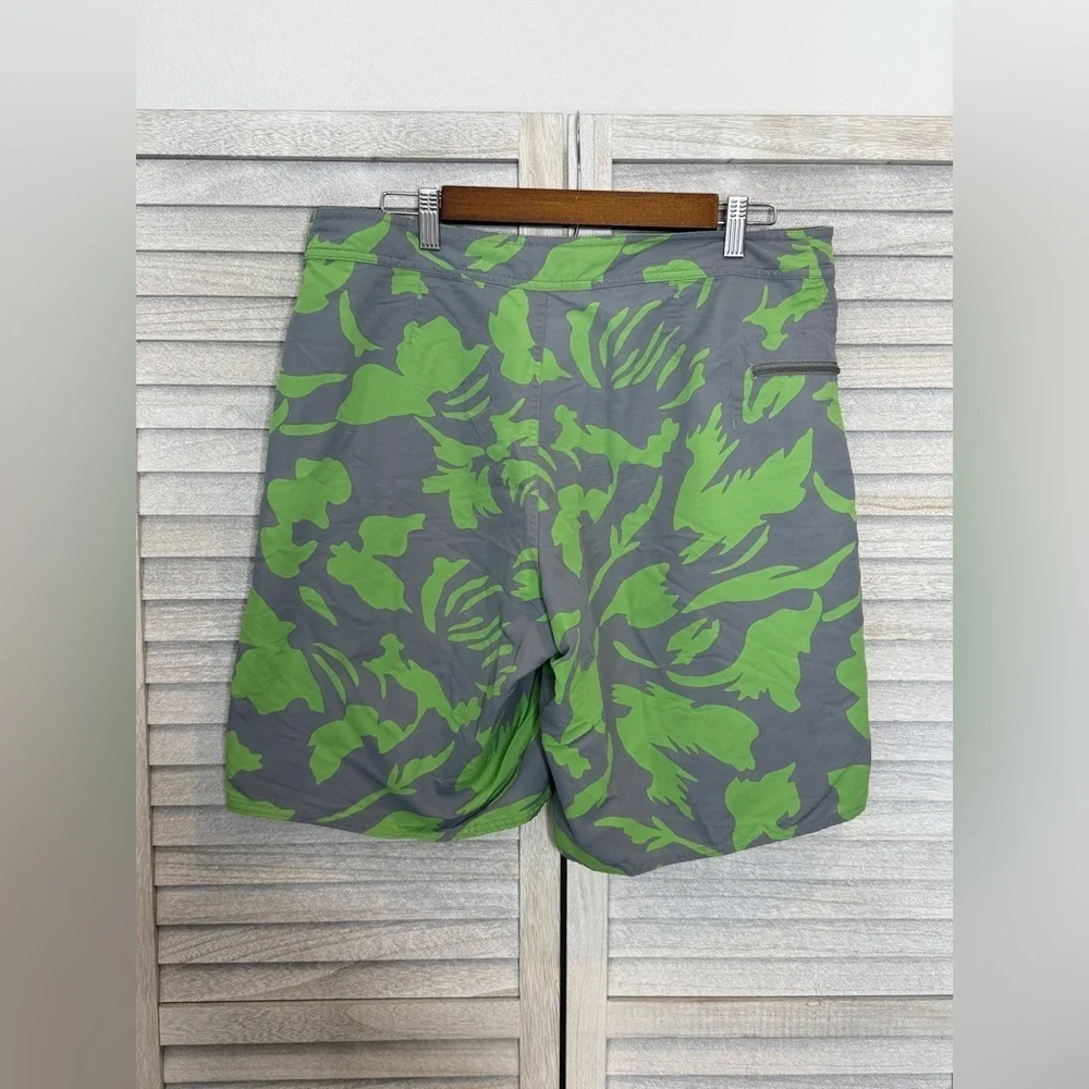 Patagonia men’s wavefarer